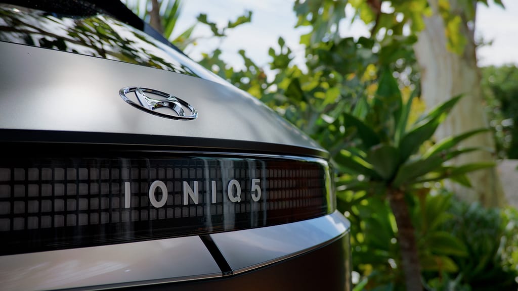 Speed Collective - Motortrend – Ioniq 5 & G90